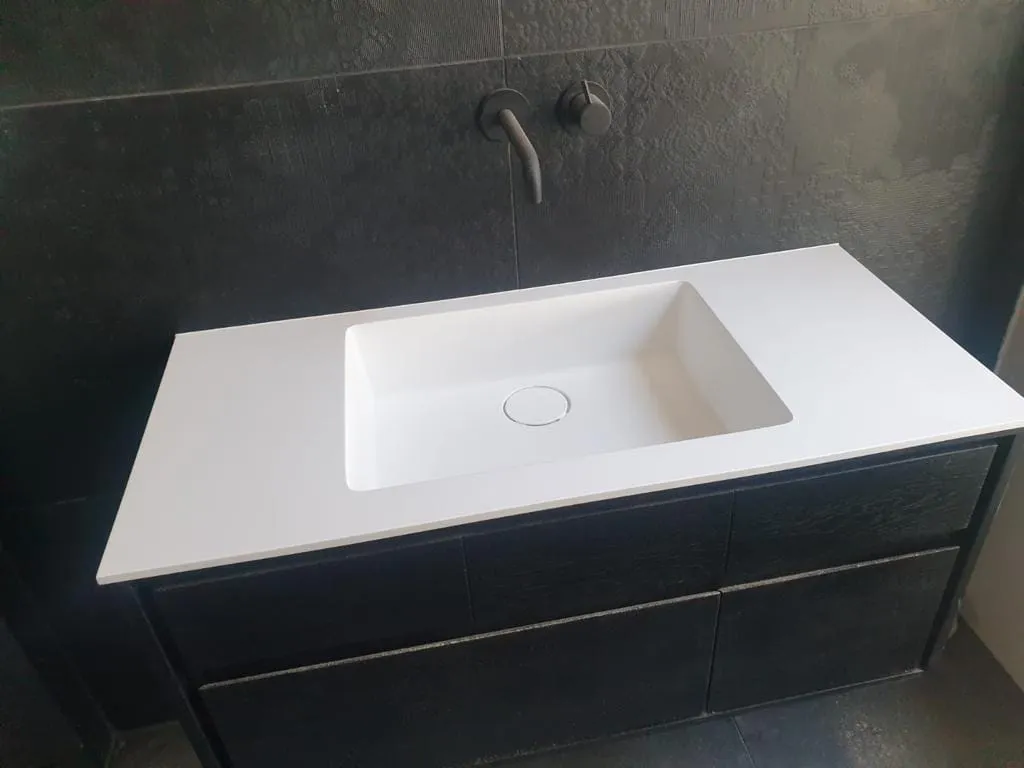 ארונות אמבטיה בהתאמה אישית — ארונות אמבטיה (2)